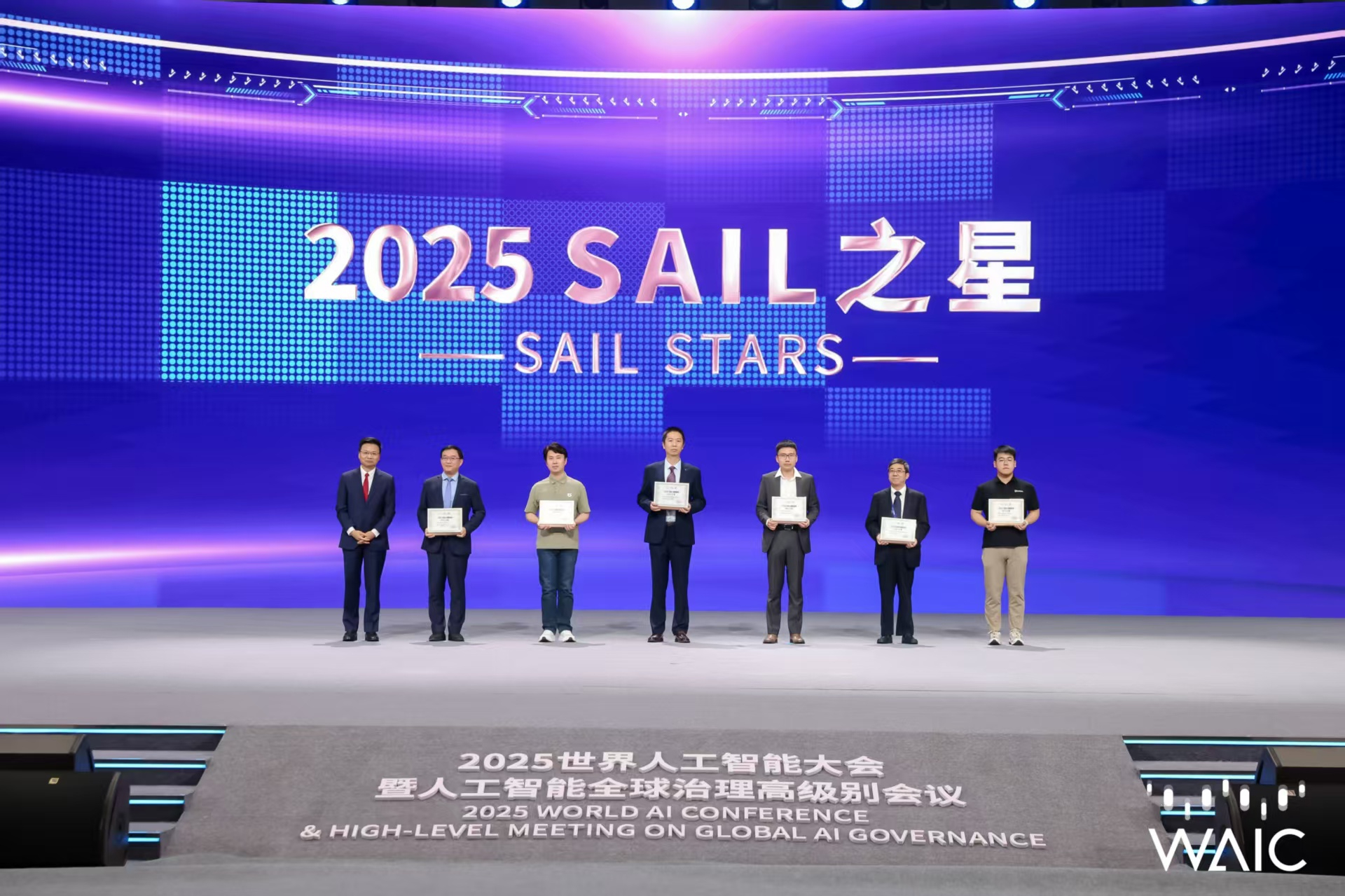 LD乐动官网-海信音响如何用“1/3体积”实现声场突围？